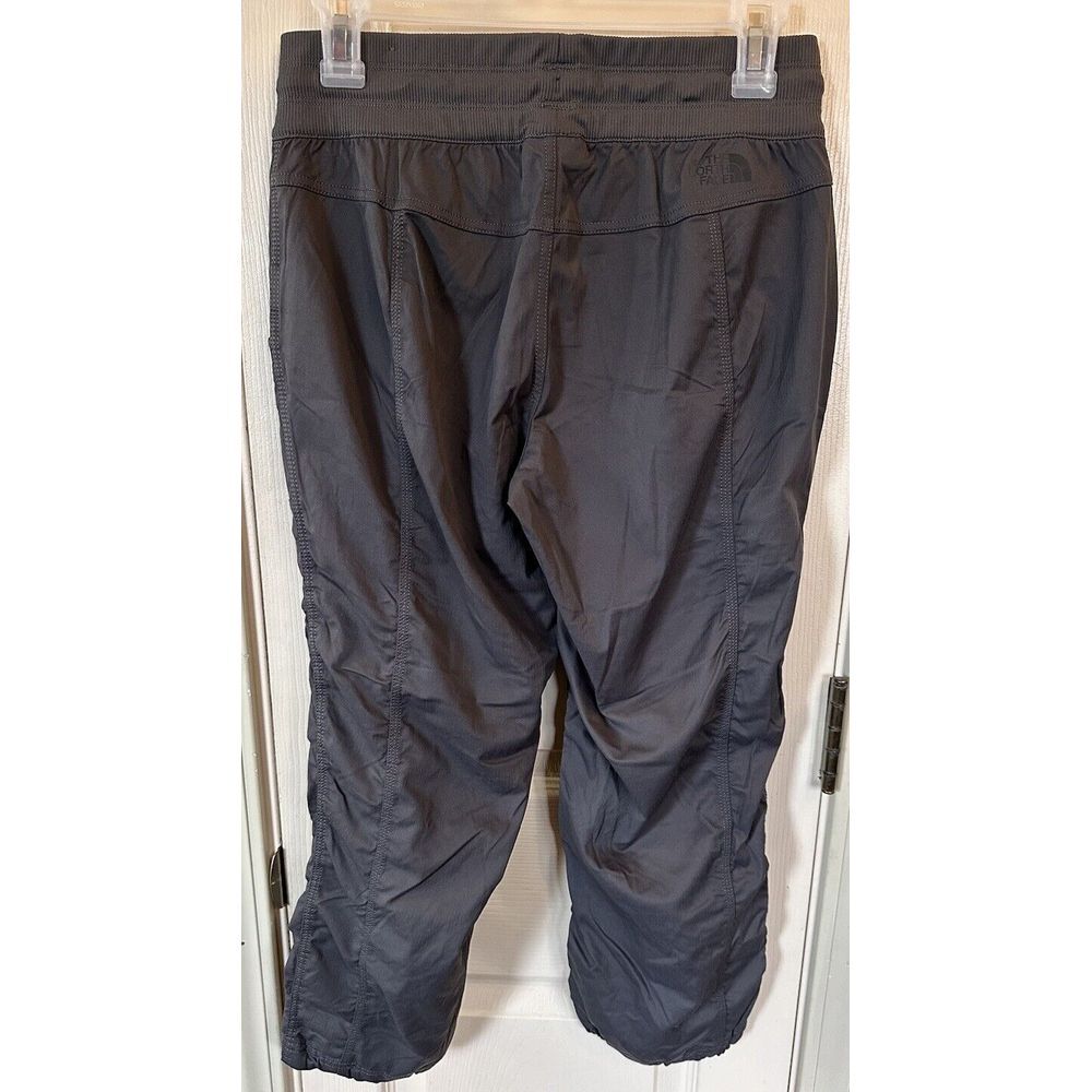 The North Face Womens Sm Grey Nylon Capri Outdoor Hiking Pants - Picture 2 of 4
